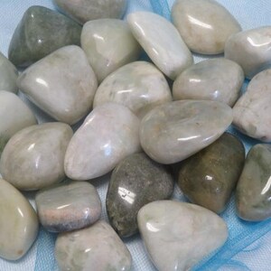 New Green Jade Tumbled Stone Crystal Heart Chakra lot a