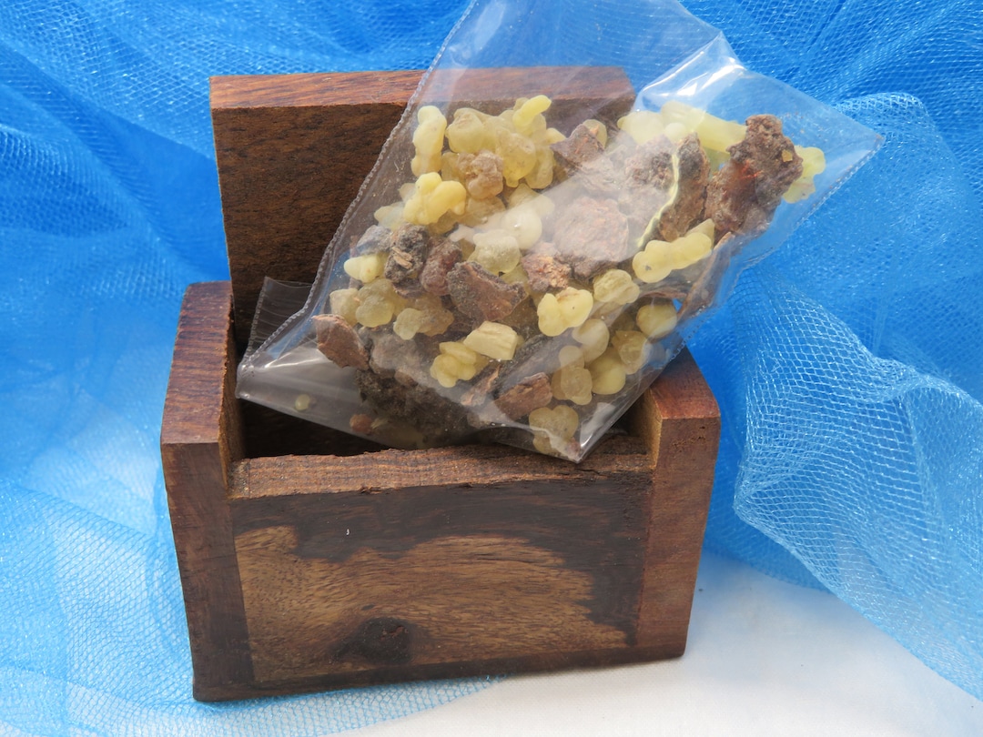 SPECIAL SALE Frankincense and Myrrh Resin .50 Oz Incense and A SMALL Wood Resin Box Etsy