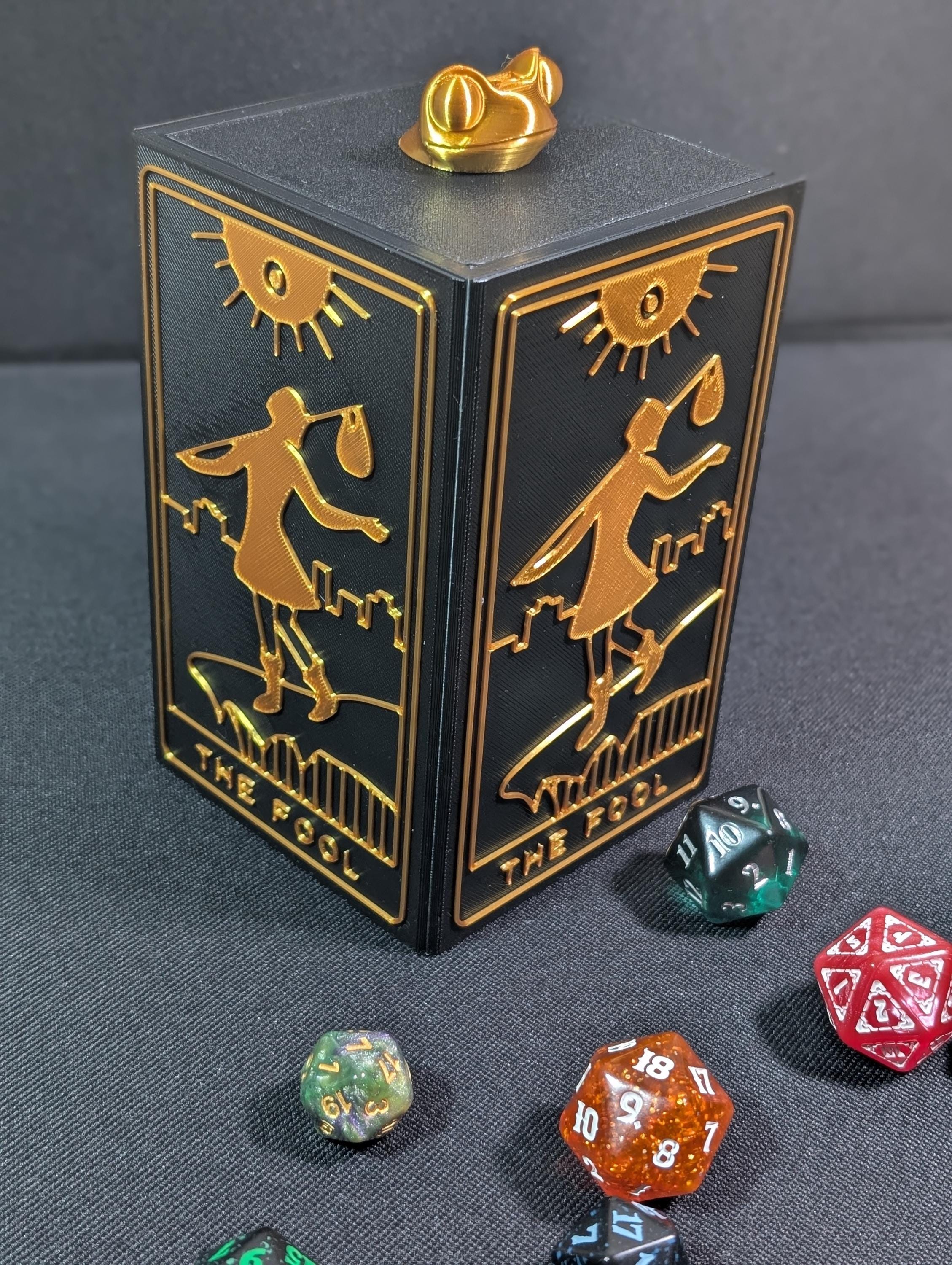 XL MTG Deck Box: Flubs the Fool - Holds 100+ Double Sleeved Cards