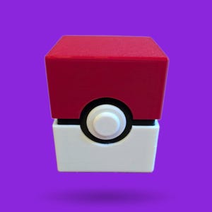 Deck Box - Pokemon tcg - Contiene oltre 60 carte con doppia bustina protettiva.