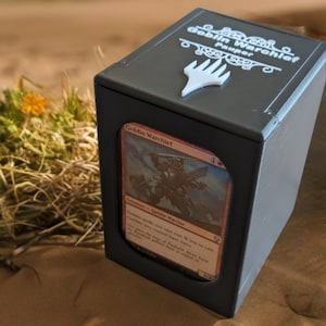 Deck Box empilable - Commandant Magic the Gathering - Pour plus de 100 cartes à double pochette. Personnalisé. Pour dalle, toploader ou Sleeved Commander.