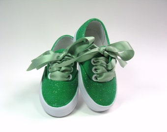Avocado Green Glitter Shoes Schoenen Meisjesschoenen Sneakers & Sportschoenen Sparkled Sneakers Hand Painted for Baby or Toddler 