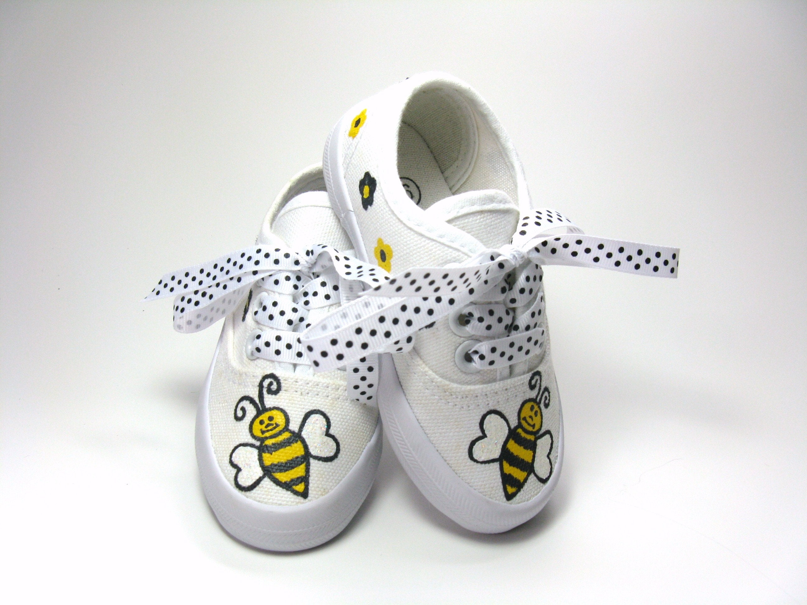 Bumble bee deals trainers
