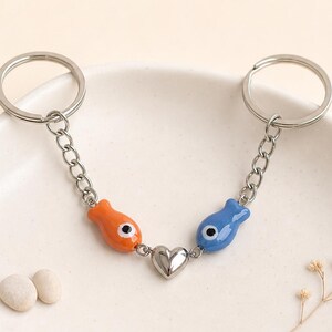 Handmade Couple Magnetic Matching Fish Keychain Set Gift, Exquisite Ceramic Fish Magnetic Heart-Shaped Mobile Phone Charm, Lucky Cute Gifts.