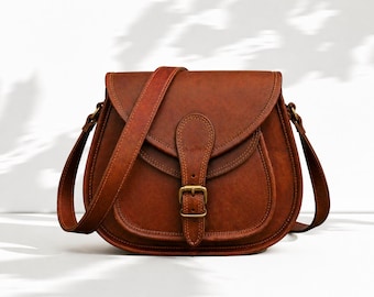 Luxury Full Grain Leather Bag, Vintage Crossbody Saddle Purse, Artisan Handmade Shoulder Bag, Timeless Brown Design
