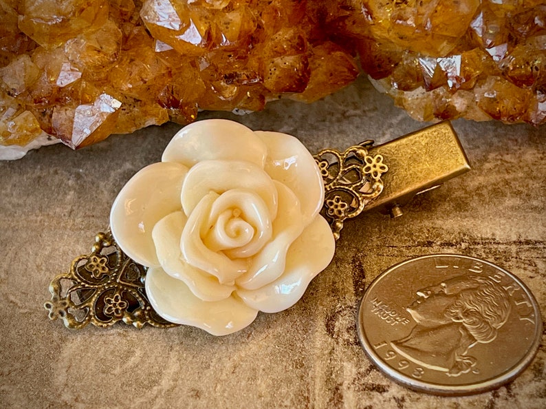 Cream Resin Rose and Antiqued Brass Hairclip image 3