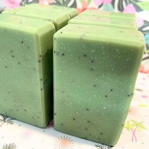 Lemongrass Poppyseed Handcrafted Soap Bar 4.5oz image 3