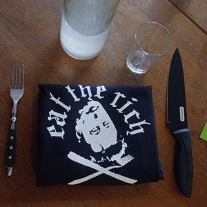 eat the rich - t-shirt - Vegan