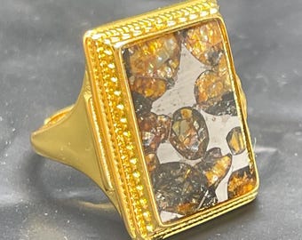Natural Seymchan Meteorite Ring, Silver Plated Alloy, Adjustable Size, Widmanstätten Pattern