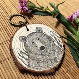 Wood keyring Bear Hand Painted Wooden keychain Wood slice art Nature lover gift New home gift Customized gift Personalized keys holder