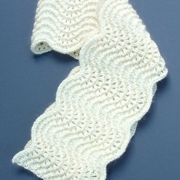 Scalloped Scarf Pattern