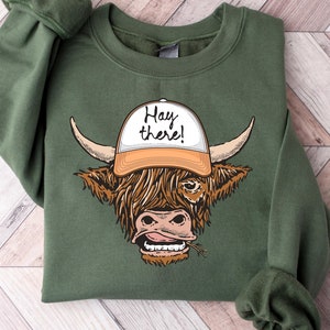 Highland Cow Sweatshirt, Highland Cow Crewneck, Cute Cow Hoodie, Western Crewneck, Highland Cow Shirt, Longhorn Cow Shirt , Farmer Tshirt