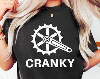 クランキーTシャツ、面白いバイクシャツ、サイクリングスウェットシャツ、大人のユーモアのある生意気なTシャツ、バイク愛好家へのギフト、サイクリスト服、厚手のコットンストリートウェアTシャツ