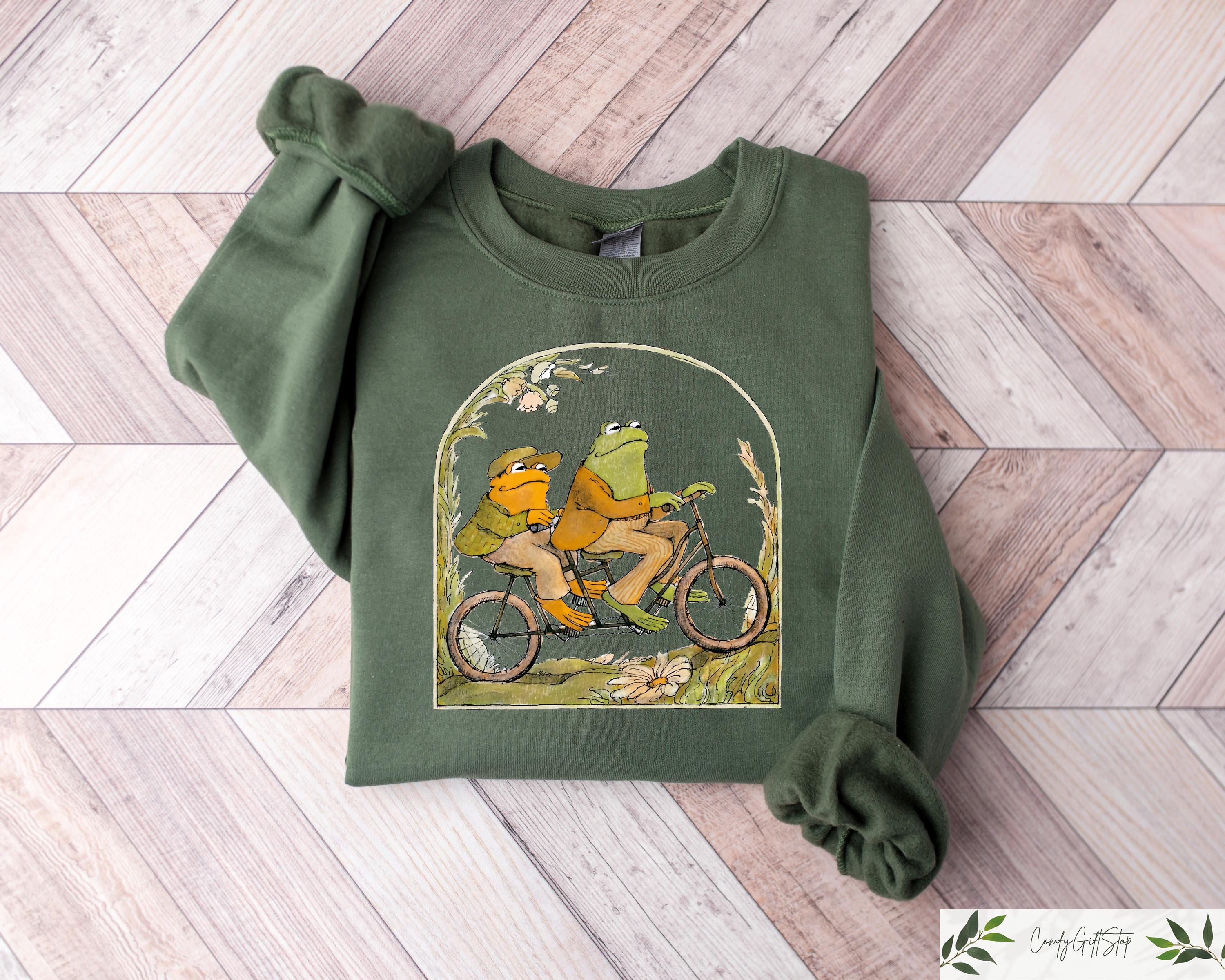 Frog and Toad 90s Graphic Shirt, Frog and Toad Sweatshirt, Nature 
