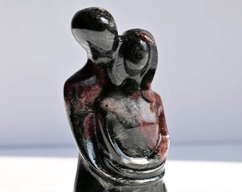 3" Natural Garnet Lovers Couple Statue, Carved Crystal Family Hug Figurine, Crystal Human Sculpture, Spiritual Home Decor, Valentine Gift