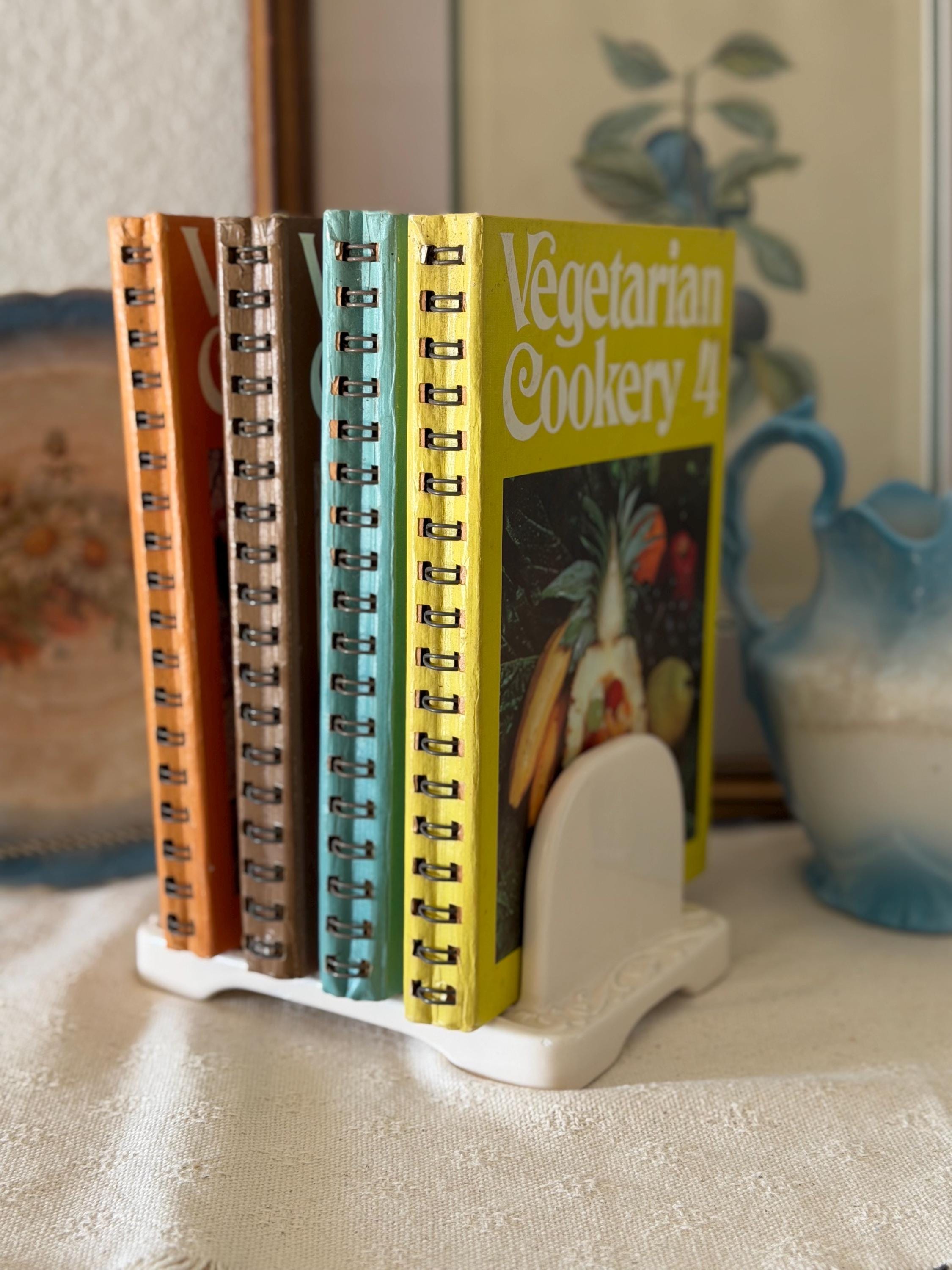 70s Cookbooks Set - Etsy