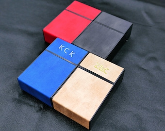 Estuche para cigarrillos con textura de mezclilla personalizado para 20 cigarrillos tamaño regular/king, caja para cigarrillos, soporte de plástico para cigarrillos, minimalista y elegante.