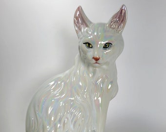 Iridescent Cat Statue - Large Figurine - White Main Coon - Pearl - Opalescent - Vintage