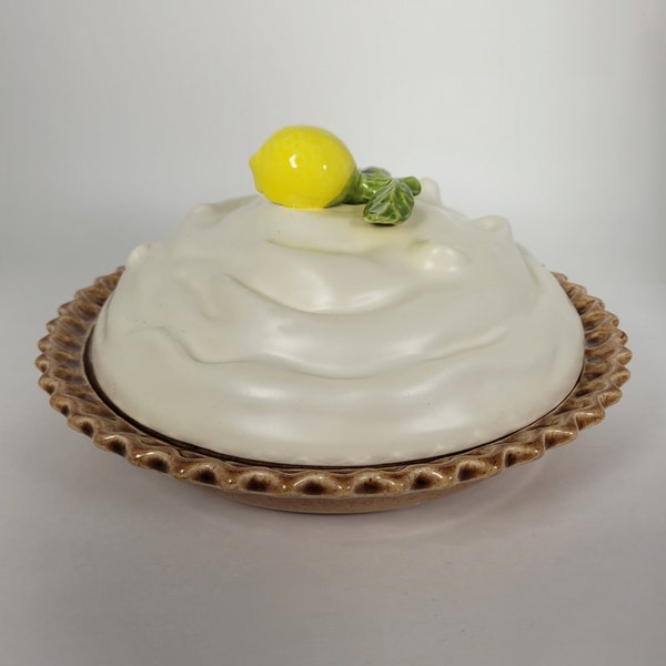 Pie Keeper - Lemon Meringue Ceramic Dish with Lid - Vintage