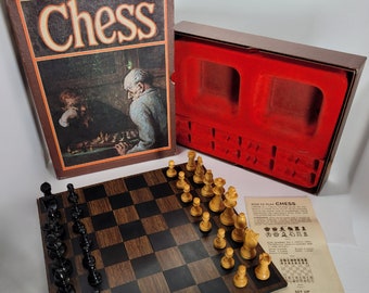 3M Bookshelf Classic Chess Set - 1970's Vintage