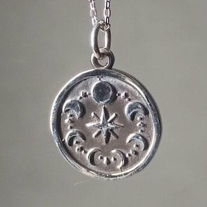 Sterling Silber Mondphasen Halskette: Sirius Stern Medaillon