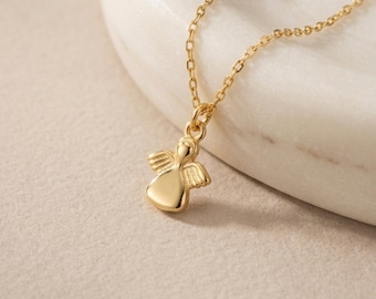 Collar de ángel bebé dorado: colgante de mini alas de plata de ley