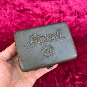 Vintage Bosch Metal Box – 1940s German Storage Case for Car Bulbs, Collectible Automotive Tool Box, Gift for Car Enthusiast, Box for bulbs