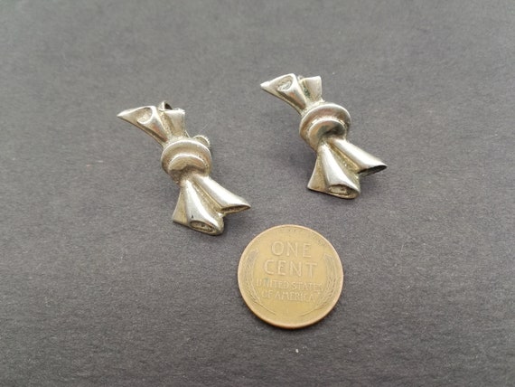 Antique sterling screw back bow earrings - image 3