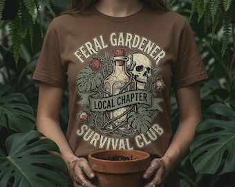 Wilder Gärtner Shirt | Dunkles botanisches grafisches T-Shirt | Komfort Farben Edgy Pflanzenliebhaber Geschenk