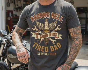 Müde Dad Shirt | Rarising Hell & Good Kinder-T-Shirt | Komfortfarben Vatertagsgeschenk