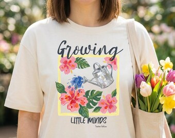 Wachsende kleine Köpfe Shirt | Kindergarten Lehrerin T-Shirt | Grundschullehrerin | Komfortfarben