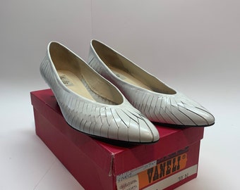 90s Van Eli white leather low pumps  "Mirth" 10 N made in Italy all leather espadrilles from Jacobson's Department Store