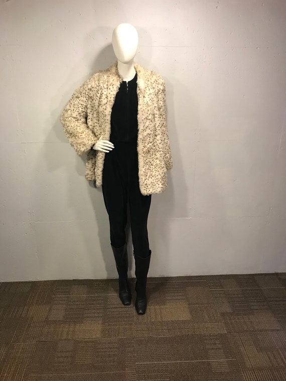 Faux fur jacket, cream fun fur, 80s retro faux fur