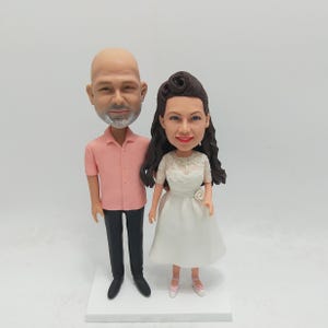 Custom Mom and Dad Bobbleheads For Parents, Custom Couple Bobbleheads, Custom Wedding Cake Toppers Figurines Anniversary Gifts For Couple
