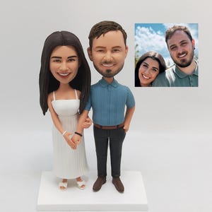 Bobblehead de pareja feliz personalizado, Bobblehead de pareja personalizado, regalo de Navidad para novia, regalo para aniversario de pareja, su figura personalizada