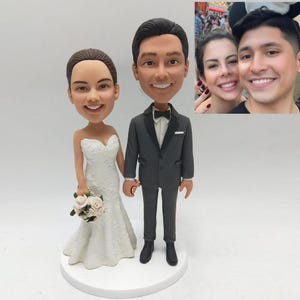 Couple Custom Bobbleheads and PersonalizedBobblehead, Bobble Head Gift, Groomsman Bobblehead and BridesmaidBobblehead, Custom Cake Toppers