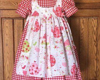 Classic girls pinafore, girls apron,