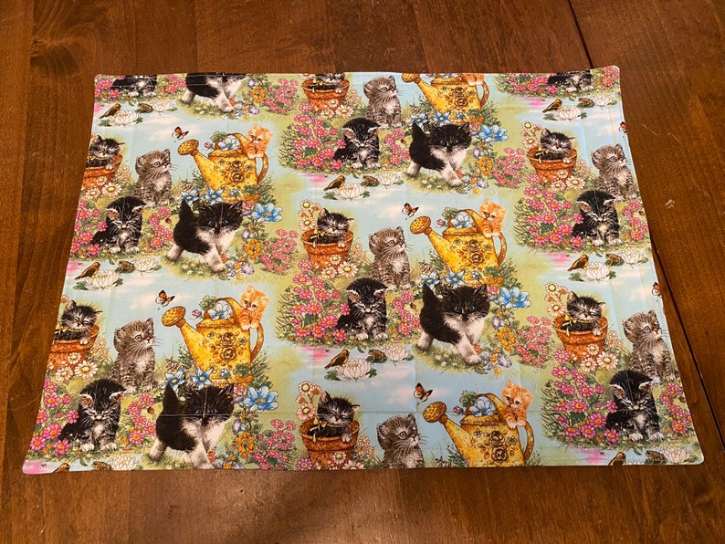 Playful kitten placemats image 1