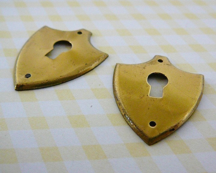 Vintage .. Brass Key Hole Stamping Steampunk Jewelry Upplies Etsy