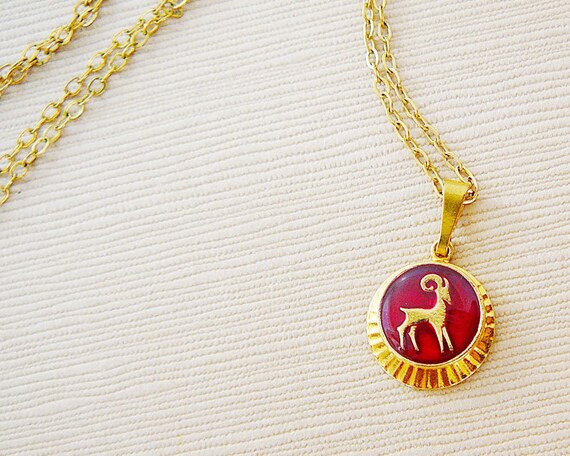 Vintage .. Horoscope Necklace, Aries Charm, Chain… - image 2