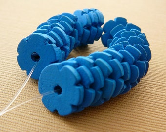 Vintage .. 12mm Wood Beads, Flower Spacer, Turquoise Blue beading supplies jewelry supply