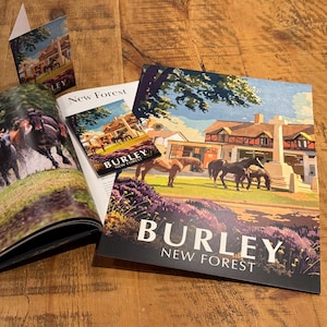 Burley, New Forest The Cross Sommer (Portrait) Poster, Postkarte oder Grußkarte