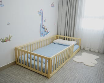 Toddler Floor Bed with Round Rails and Door Option | Montessori Inspired Bed | Bodenbett| Toddler Bed | Co-Sleeping Bed |Easy Assembly