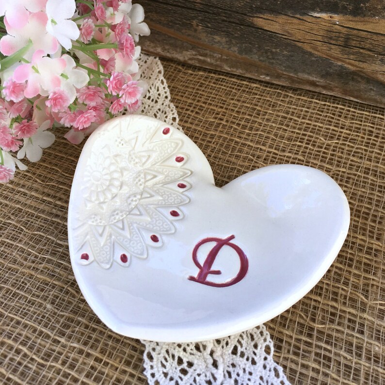 Heart Shaped Gift Dish with Lace Imprint Gift for Her Favor for Bridesmaids, Ring Dish Jewelry Dish Ring Bowl Bridesmaids Gifts