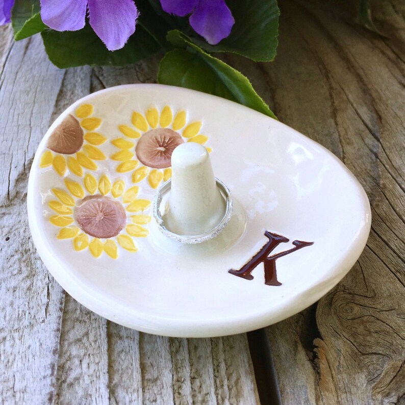 Monogrammed Oval Sunflower Ring Holder Ring Bowl Engagement Ring Dish Ring Dish Personalized Ring Holder Dish Wedding Ring Holder