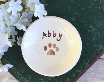 Memorial para mascotas - Plato conmemorativo para mascotas / Plato personalizado con huella de pata / Regalo de condolencia por la pérdida de una mascota / Plato de regalo para mascotas