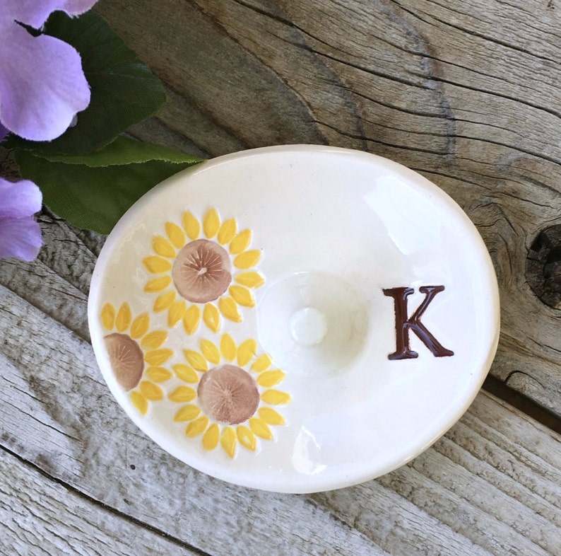 Monogrammed Oval Sunflower Ring Holder Ring Bowl Engagement Ring Dish Ring Dish Personalized Ring Holder Dish Wedding Ring Holder