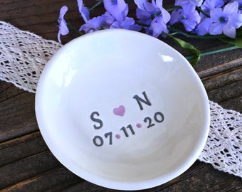 Personalized Ring Dish - Wedding Ring Holder | Jewelry Dish |  Wedding Gift | Engagement Gift | Anniversary Gift | Gift for Her