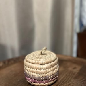 アフリカの手編み手づくり 手付きバスケット アフリカの手作りバスケット3個セット - Etsy 日本