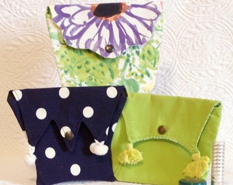 Small Purses for organizing makeup or the little essentials - four designs